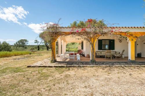 Orosei Villa | Lovely cottage with garden near Orosei