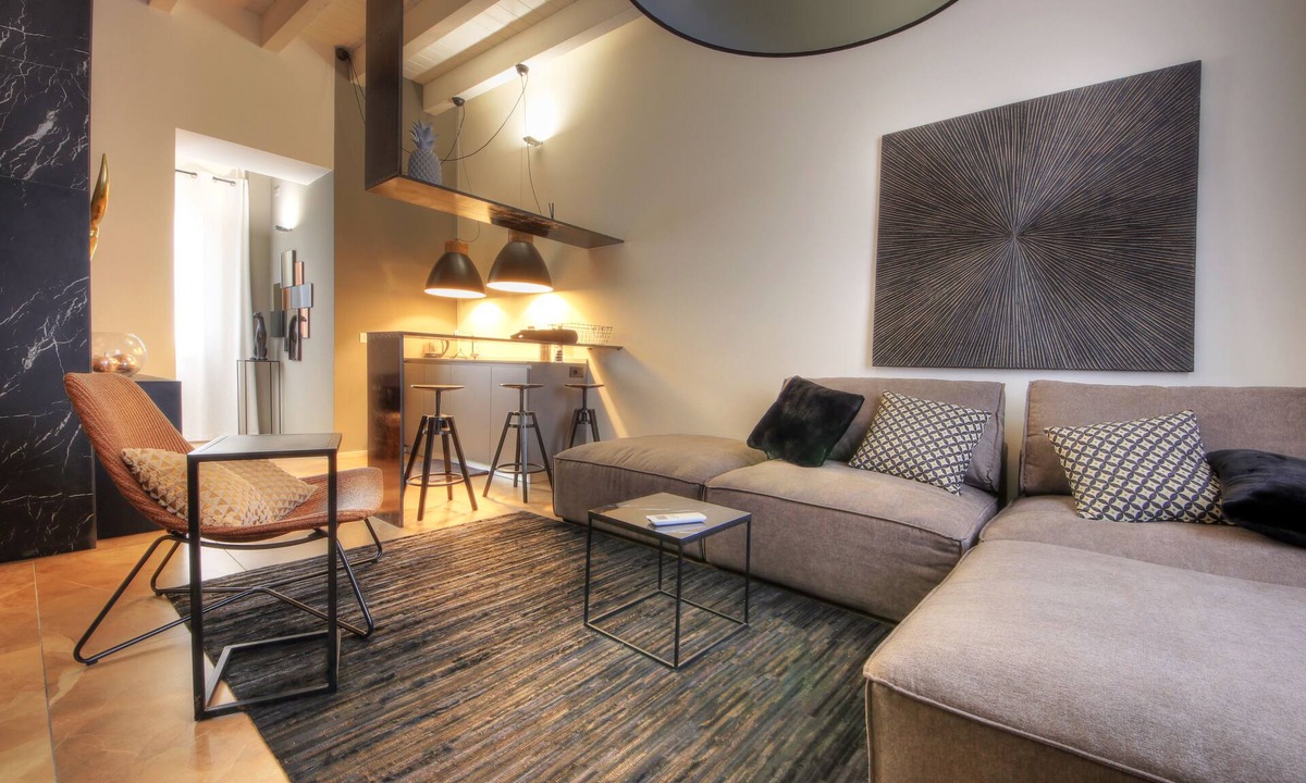 Cagliari Apartment | Luxury Living in the Heart of the City