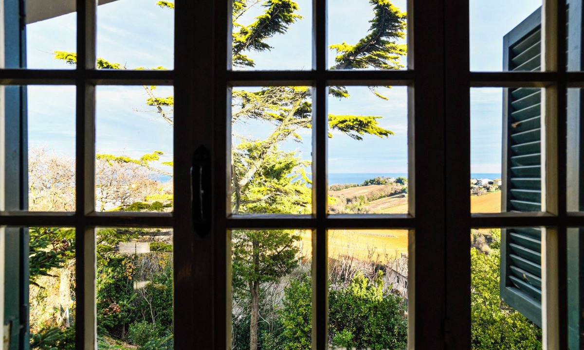 Sant'Elpidio a Mare Villa | Mary Jungle