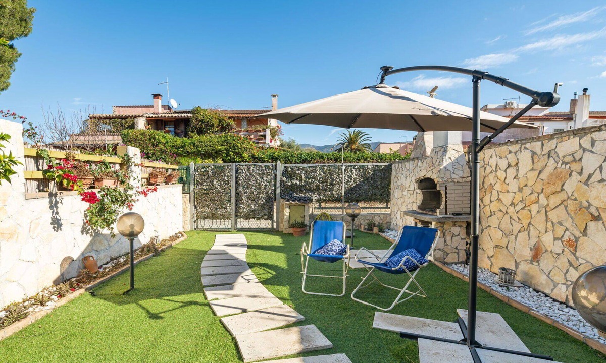 Capitana Apartment | Nice apartment for 4 guests with WIFI, A/C, TV, terrace and panoramic view