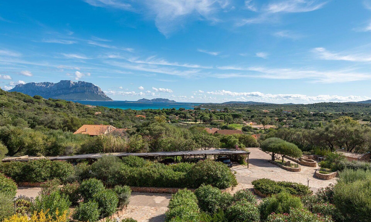 Porto Istana Apartment | Nice apartment for 5 people with WIFI, A/C and patio