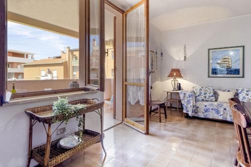 Lido Apartment | NURAS - Baia delle conchiglie 1 min from the beach