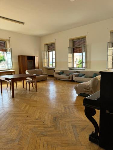 Ripatransone Hostel | Ostello Fondazione Cardarelli
