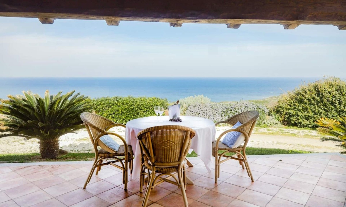 Castelsardo Villa | PANORAMIC VILLA ON THE GULF OF 'ASINARA, NATURE AND RELAXATION.