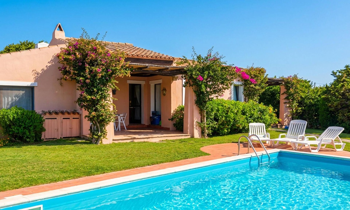 Punta De Su Turrione House | Pet friendly home in Stintino