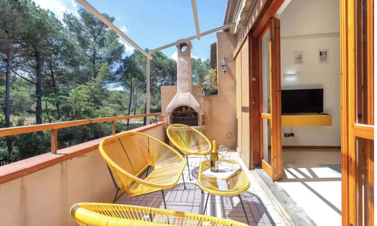 Sorso Apartment | Relaxation in the pine forest 900 mt from the sea Apartment with 2 rooms - Sorso (Sardinia)