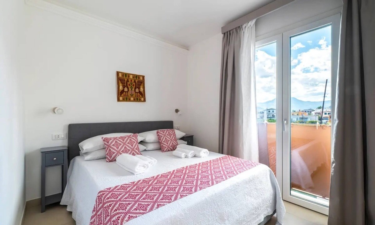 Lotzorai House | Room Grazia Deledda - I Centenari Longevity Rooms
