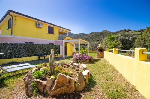 Cardedu House | S'Omu e Fideli