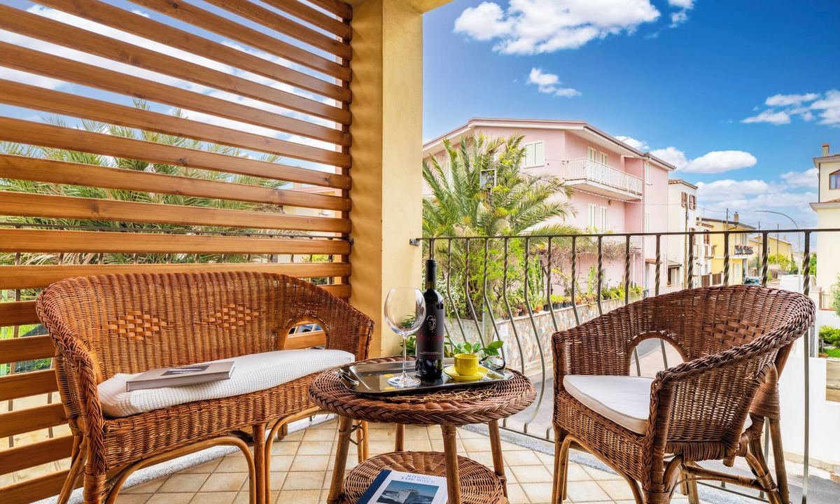 Arbatax Apartment | Spacious near downtown with private parking