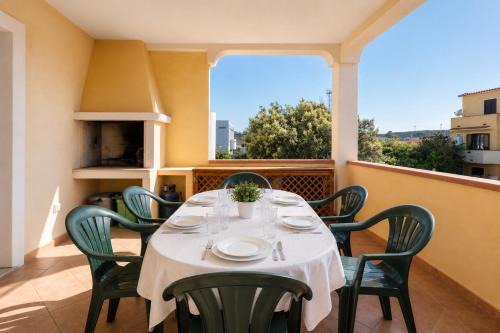 Santa Teresa di Gallura House | Sun & Terrace Apartment - Santa Teresa di Gallura