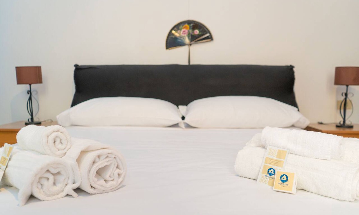 La Caletta Apartment | Sweet Holidays La Caletta Domus Grecu 200 mt mare