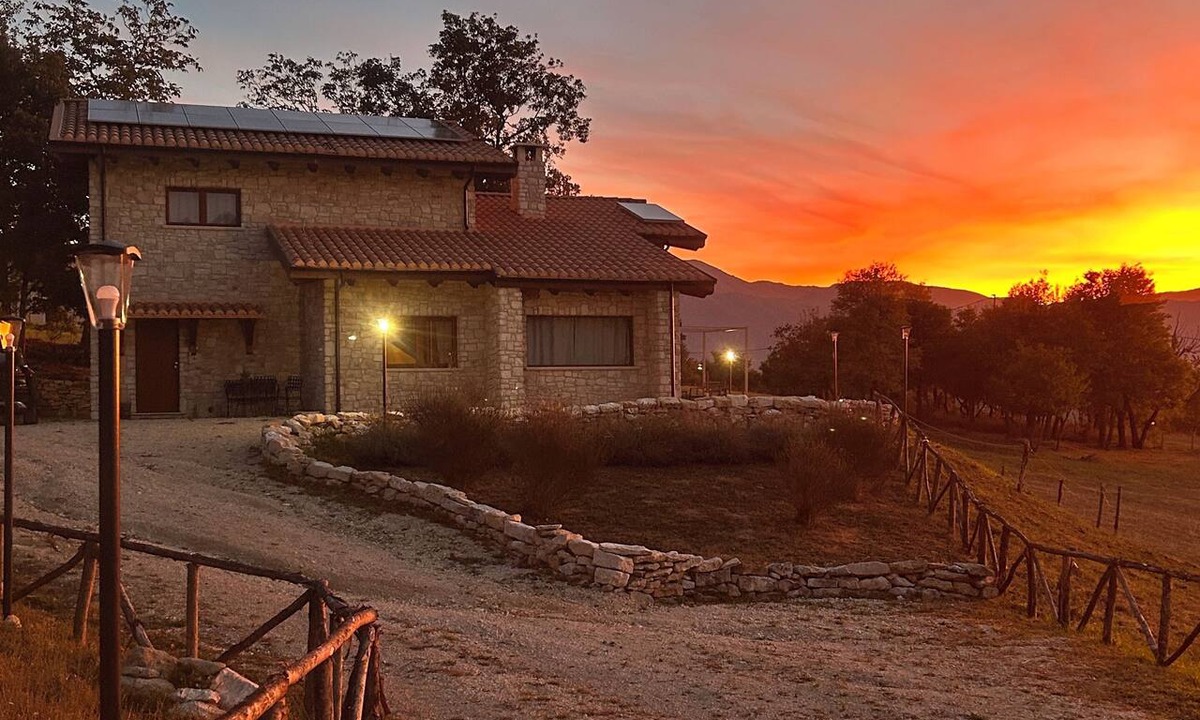 Roccamorice Villa | The Chalet Among the Hermitages—A Villa in Majella Park Amid the Celestine Hermitages.