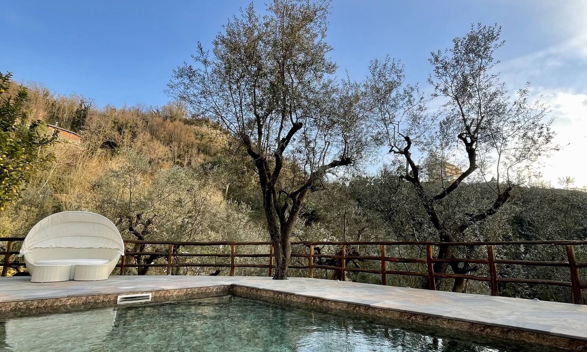 Sorrento Villa | The lemon grove of the Aprea family