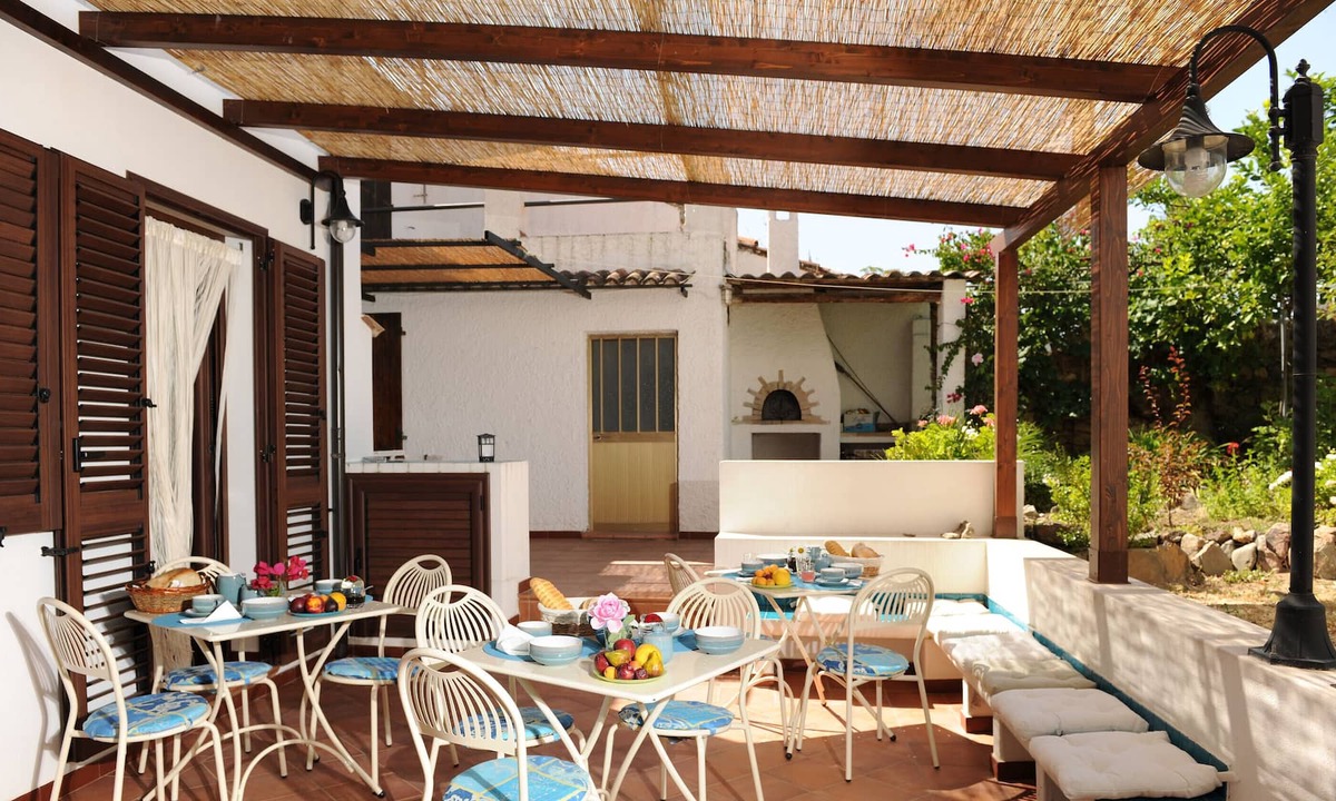 Fluminimaggiore House | Vacation Home "La Casa nel Sulcis" with Private Garden, Covered Terrace & Wi-Fi