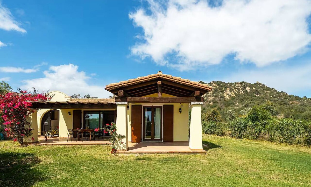 Sant'Elmo House | Villa Fiammetta, 500 meters from the beach