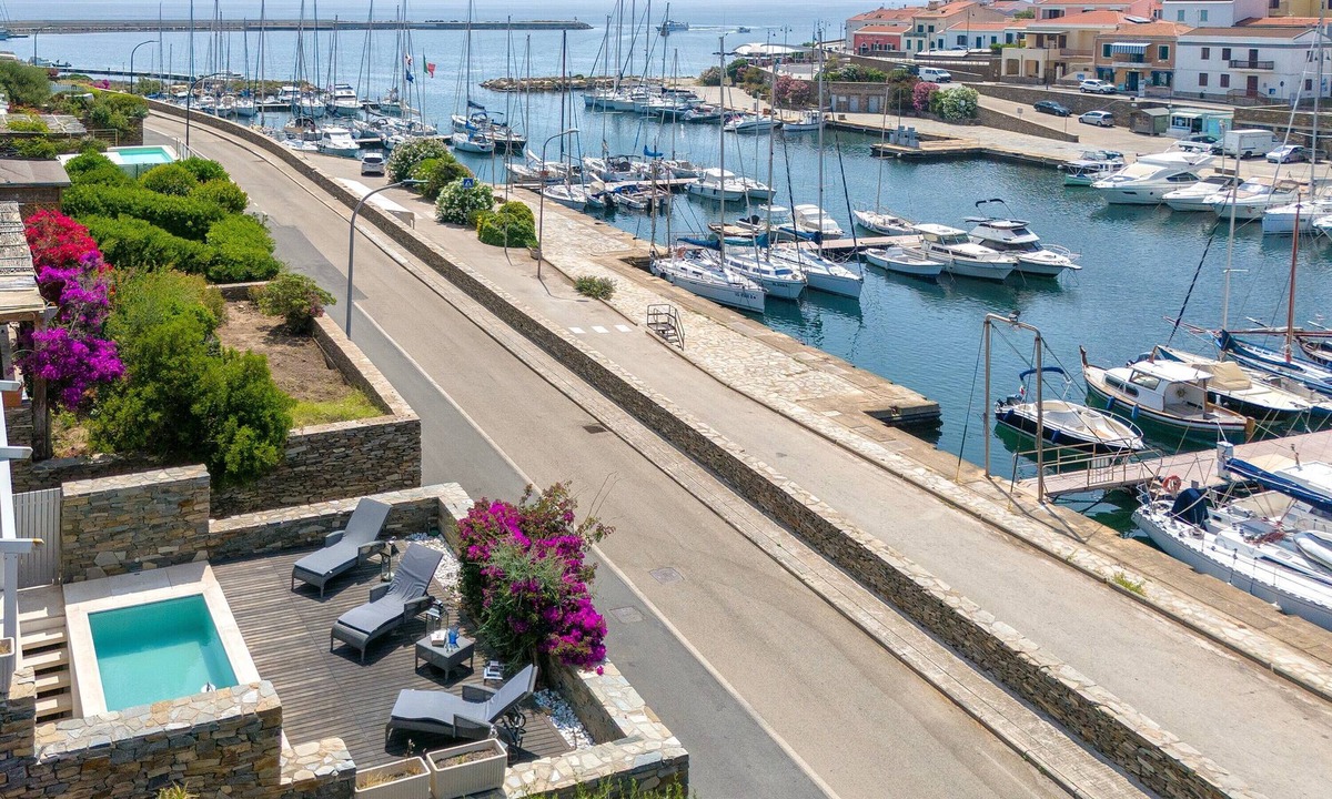 Stintino House | Villa Katy sul Porto di Stintino con vista mare, Wi-Fi e aria condizionata