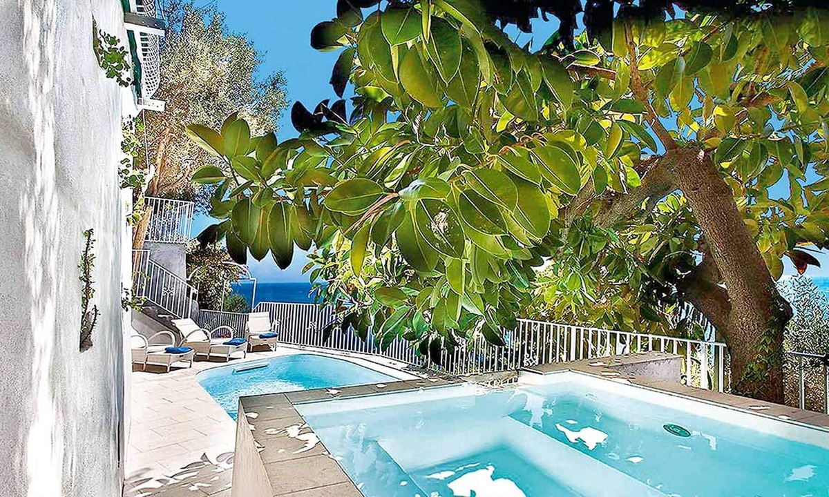 Arienzo Villa | Villa Le Sirene 1 with Private Pool, Sea View