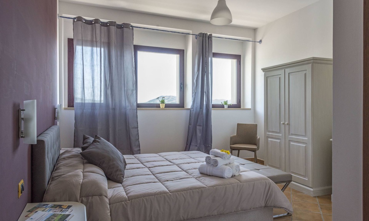 Santadi Hotel | Villa Santadi Hotel
