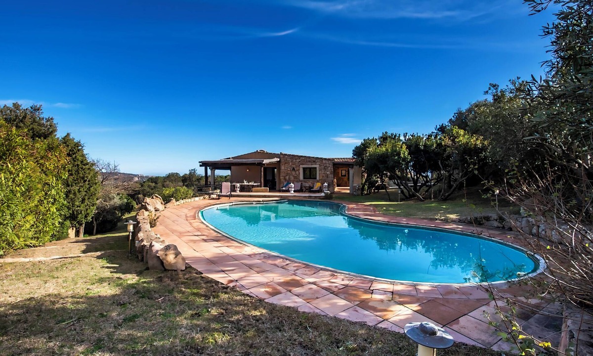 Cannigione Villa | Villa Sul Golfo, Cannigione, Italy