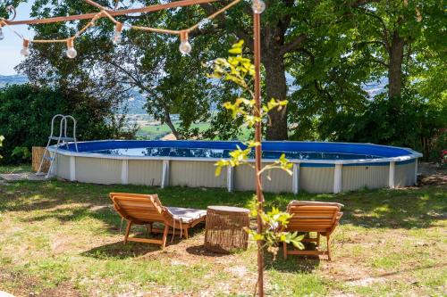 Serrungarina Apartment | Villa Valle 14 with pool and views of the hills