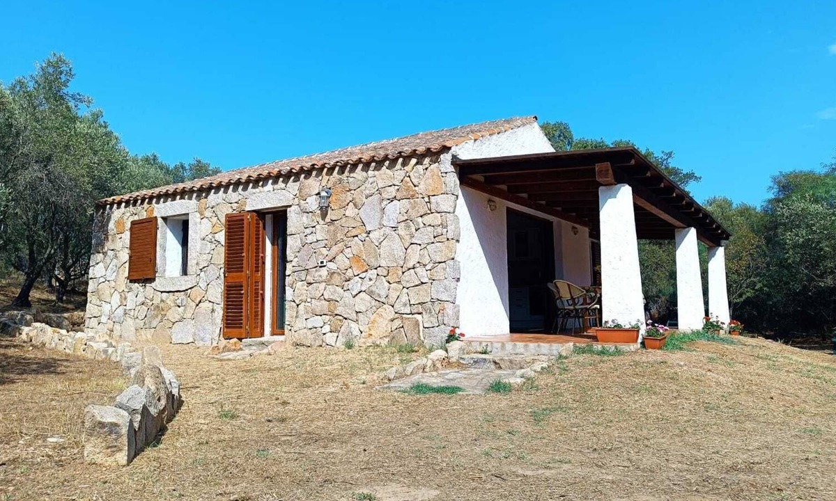 Porto Istana Villa | Villino Pavoncella 350 meters from the beach of Porto istana