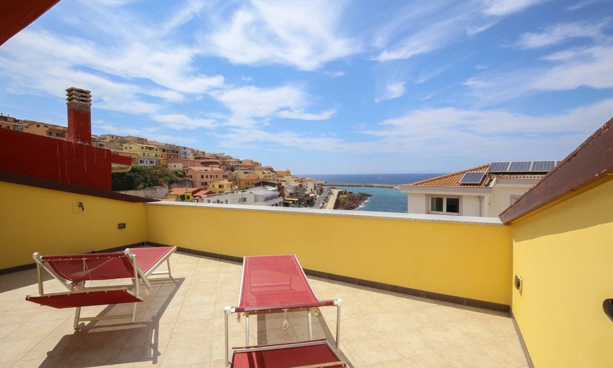 Castelsardo Historic Centre House | Vista mare, ampio terrazzo e aria condizionata