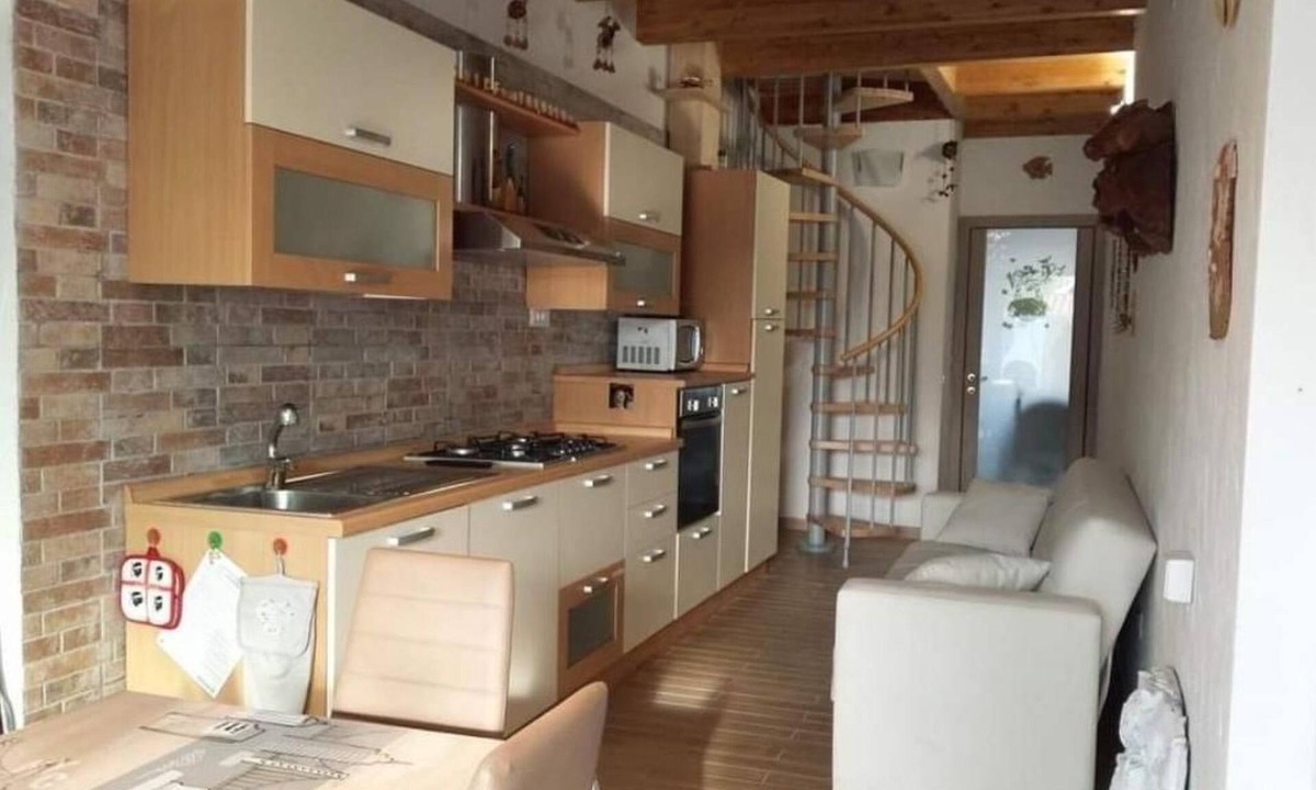 Cabras House | Wunderschönes freistehendes Haus by Interhome