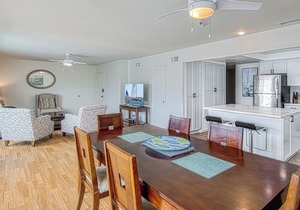 Spacious Upper unit located just two houses from the sand! in Newport Beach