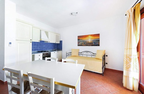 Golfo di Marinella Apartment | 1 bedroom beach front apartment in Marinella (SS)