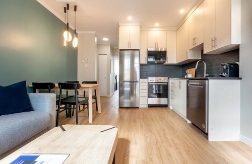 La Cite-Limoilou Apartment | 1BR + Sofa Bed | Private Terrace | Sleeps 4