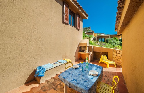 Costa Paradiso House | 2 bedroom awesome home in Trinita´ d' Agultu SS