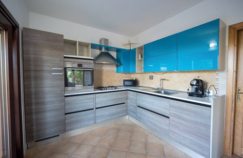 Porto Ottiolu House | 3 bedroom sea view cottage ideal for families and couples of friends