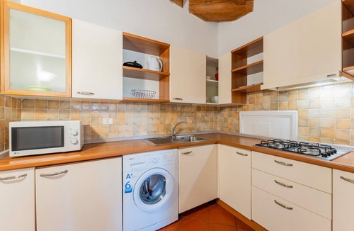 Punta De Su Turrione Villa | 85 sq m - Living room with kitchenette and double sofa bed, double bedroom, twin bedroom, bathroom with bidet and shower or bath. Ground floor or upper floor with equipped patio. Shared swimming pool. Equipped with: - tv - washing machine
