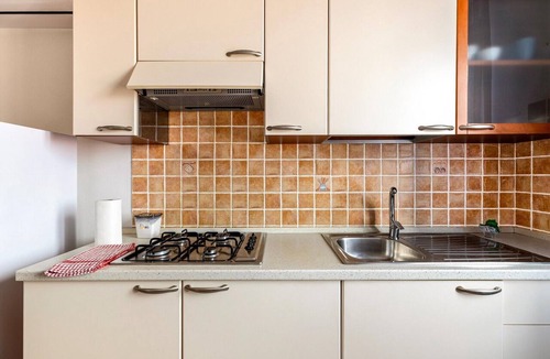 La Ciaccia Apartment | A 150 meter long mare, 2 fish