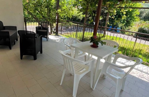 Montoro House | A charming villa surrounded by greenery, just a stone's throw from Salerno and the coast