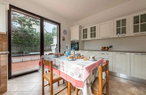 Punta De Su Turrione Villa | Amazing detached villa near Stintino