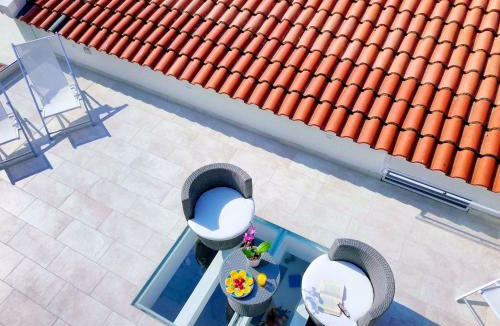 Liparlati House | Amore Rentals - Casa Cristallo