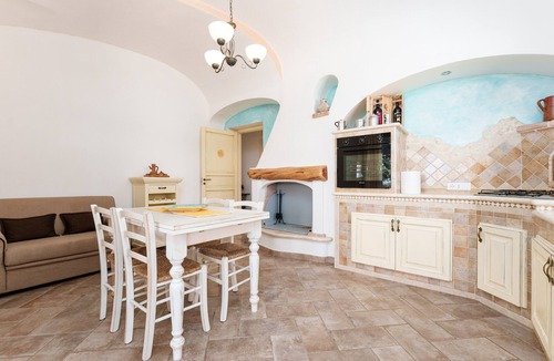 Orosei Apartment | 'Angolo Di Paradiso - Rosone' Apartment with Sea View, Private Terrace and Air Conditioning