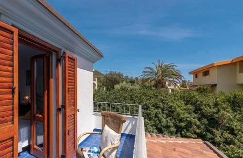 Cala Gonone Apartment | Apartment ATTICO MARE in Cala Gonone - 6 persons, 2 bedrooms