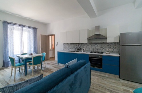 Dorgali Apartment | Apartment Blu with Mountain View, Balcony, A/C & Wi-Fi