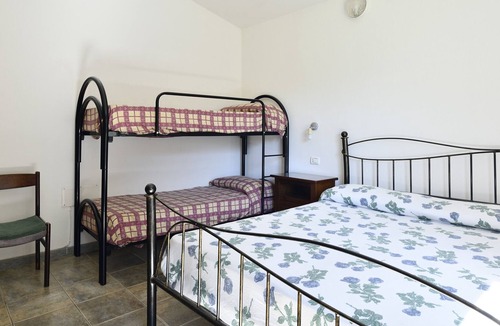 Elini House | Apartment "Casa Corongiu 2" with Mountain View & Shared Garden