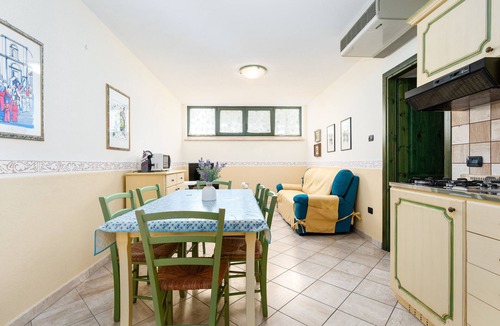 Cala Liberotto Apartment | Apartment 'Casa Degli Ulivi 2' with Private Terrace