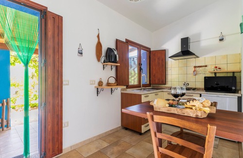 Cardedu Apartment | Apartment 'Casa Museddu Sonia 1' with Mountain View, Wi-Fi and Air Conditioning
