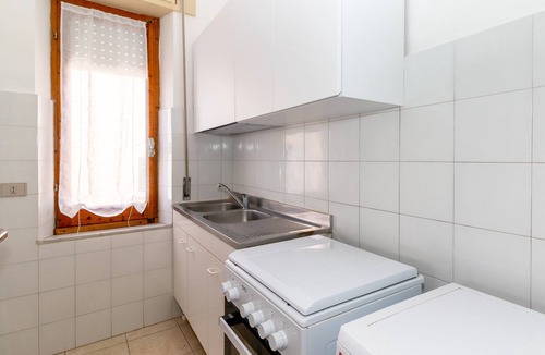 Trinita d'Agultu e Vignola Apartment | Apartment "Casa Spiaggia Molo 2" on Isola Rossa with Sea view & Balcony