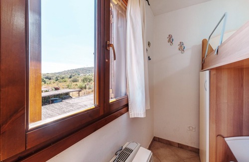 Murta Maria Apartment | Apartment 'Casa Vacanze Arancia' with Shared Pool, Private Terrace and Air Conditioning