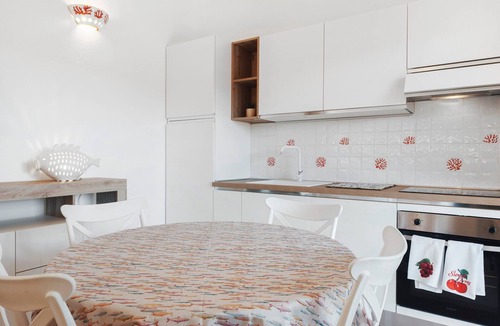 Murta Maria Apartment | Apartment 'Corallo' with Shared Pool, Private Terrace, and Air Conditioning