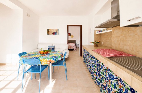 Peschici Apartment | Apartment 'Francesca, Trilo D' with Shared Terrace, Wi-Fi and Air Conditioning