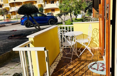 Lido Apartment | Apartment in beachfront residence