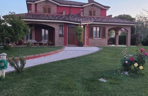 San Giovanni In Marignano Apartment | Apartment in Villa Gra&Mary