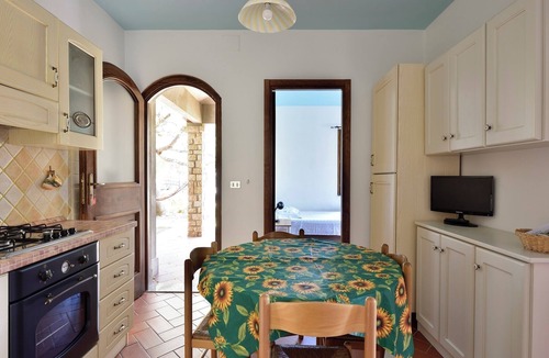 Lotzorai Apartment | Apartmento a 3-minute walk from the beach.